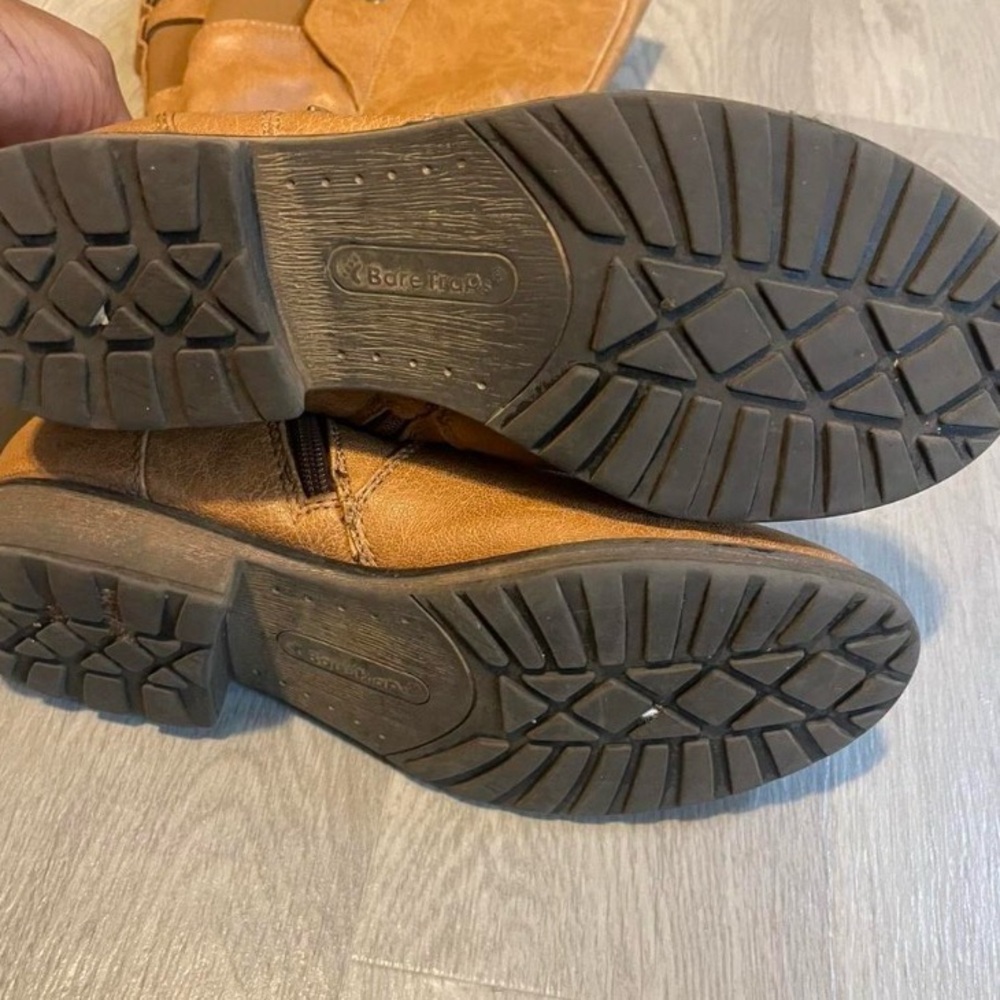 Women's Tan Leather Boots - Picture 4 of 5